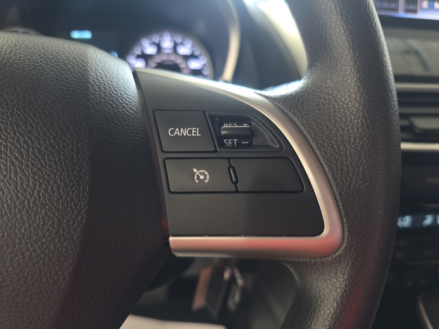 Used 2018 Mitsubishi Eclipse Cross LE AWD/4WD image 16