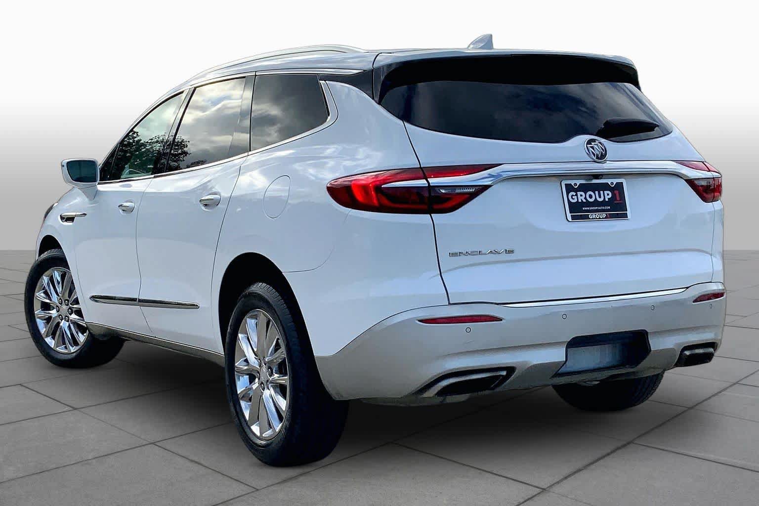 Used 2020 Buick Enclave Essence FWD image 12