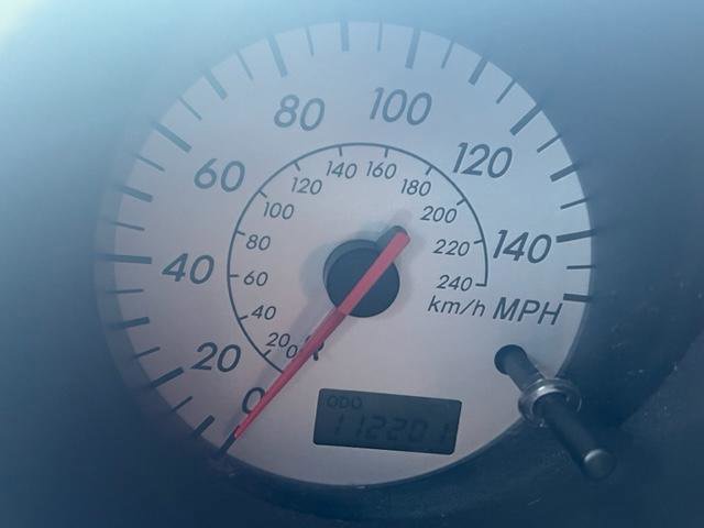 Used 2003 Toyota MR2 image 12