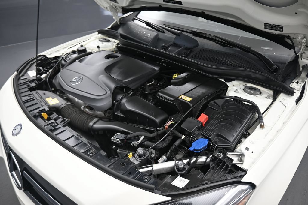 Used 2016 Mercedes-Benz GLA 250 image 48