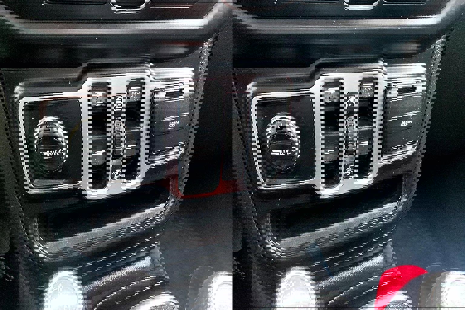 Used 2019 Jeep Wrangler Unlimited Sport S image 29