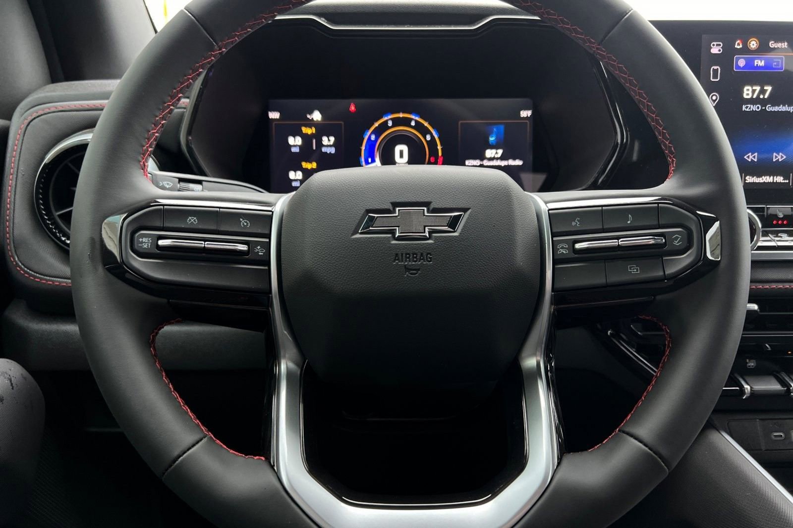 New 2025 Chevrolet Colorado Z71 w/ Midnight Edition image 26