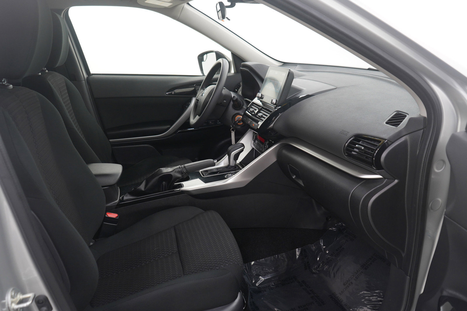 Used 2023 Mitsubishi Eclipse Cross LE AWD/4WD image 12