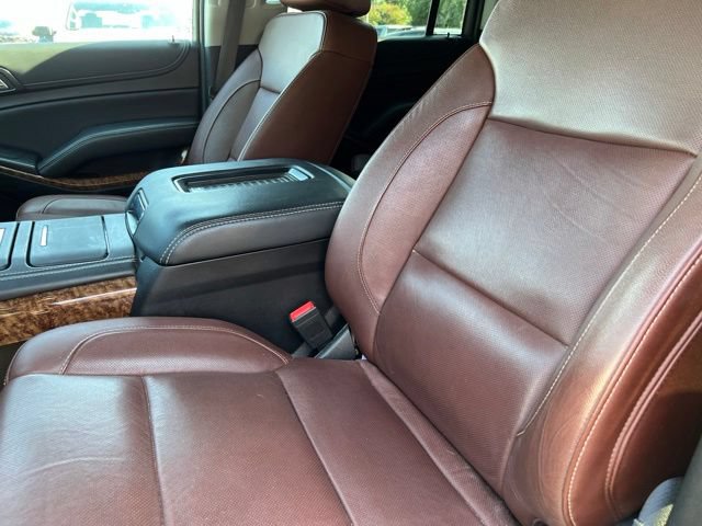 Used 2020 Chevrolet Suburban Premier w/ Premier Plus Edition AWD/4WD image 10
