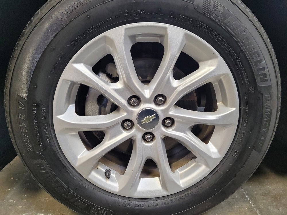 Used 2020 Chevrolet Equinox LS FWD image 31