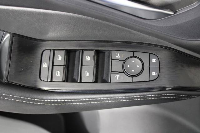 Certified 2026 Nissan Rogue SV FWD image 24