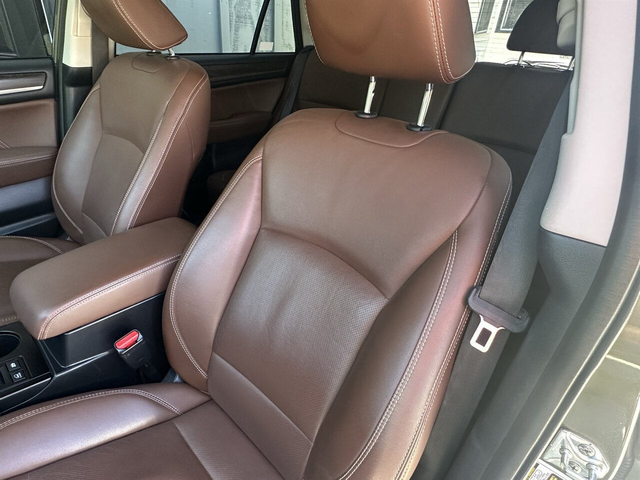 Used 2019 Subaru Outback 2.5i Touring w/ Popular Package #3A AWD/4WD image 54