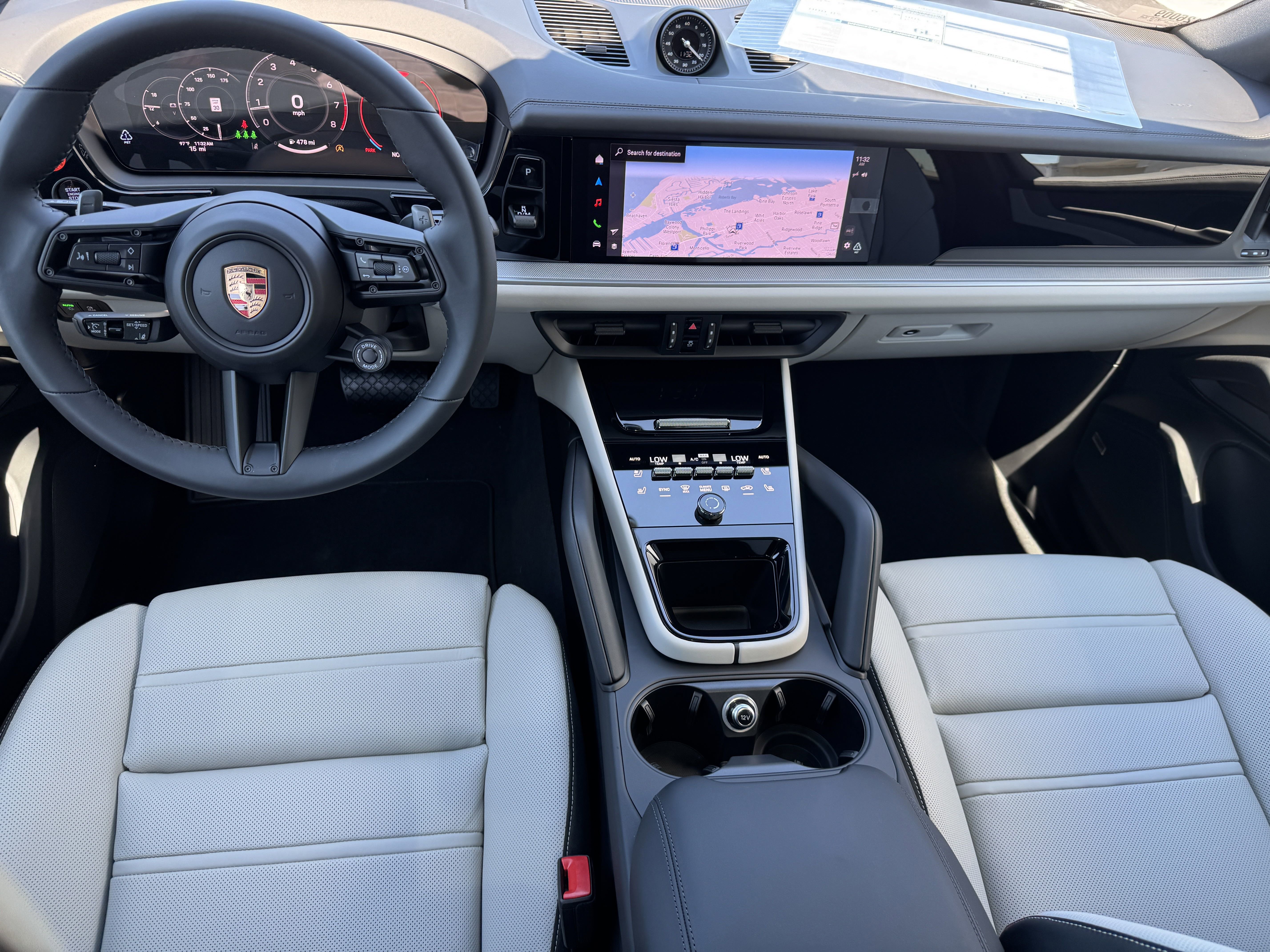 New 2026 Porsche Cayenne Coupe image 19