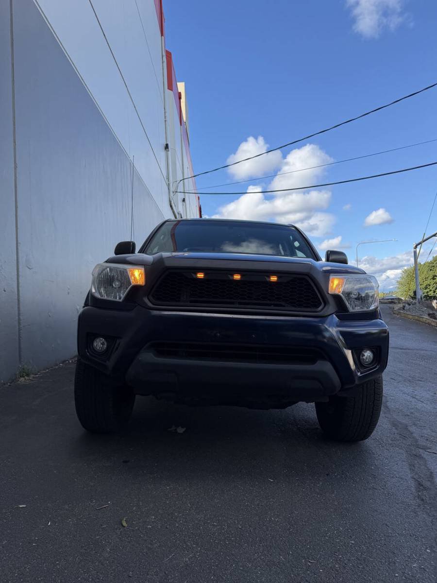 Used 2013 Toyota Tacoma 4x4 Double Cab w/ TRD Off-Road Pkg image 7