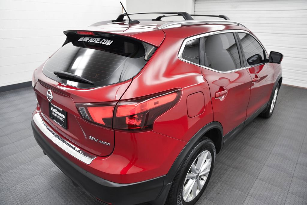 Used 2018 Nissan Rogue Sport SV w/ SV Technology Package image 7