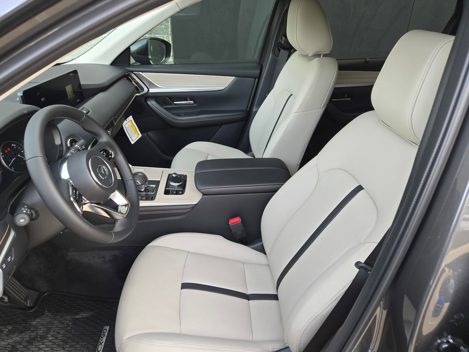 New 2026 MAZDA CX-90 3.3 Turbo w/ Preferred Package AWD/4WD image 19
