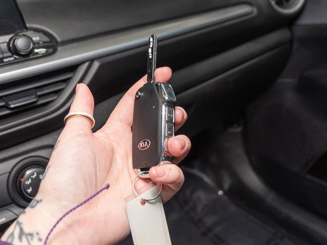 Used 2020 Kia Forte LXS image 14