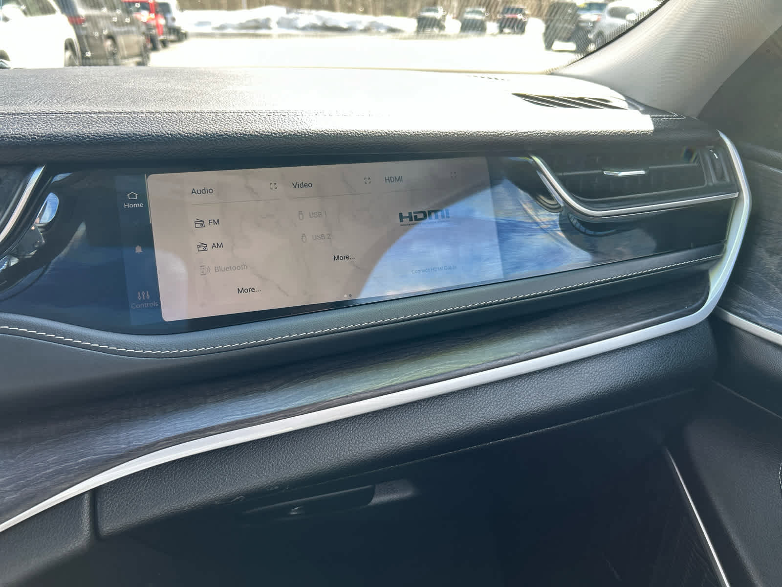 Used 2023 Jeep Grand Cherokee 4WD 4xe image 37