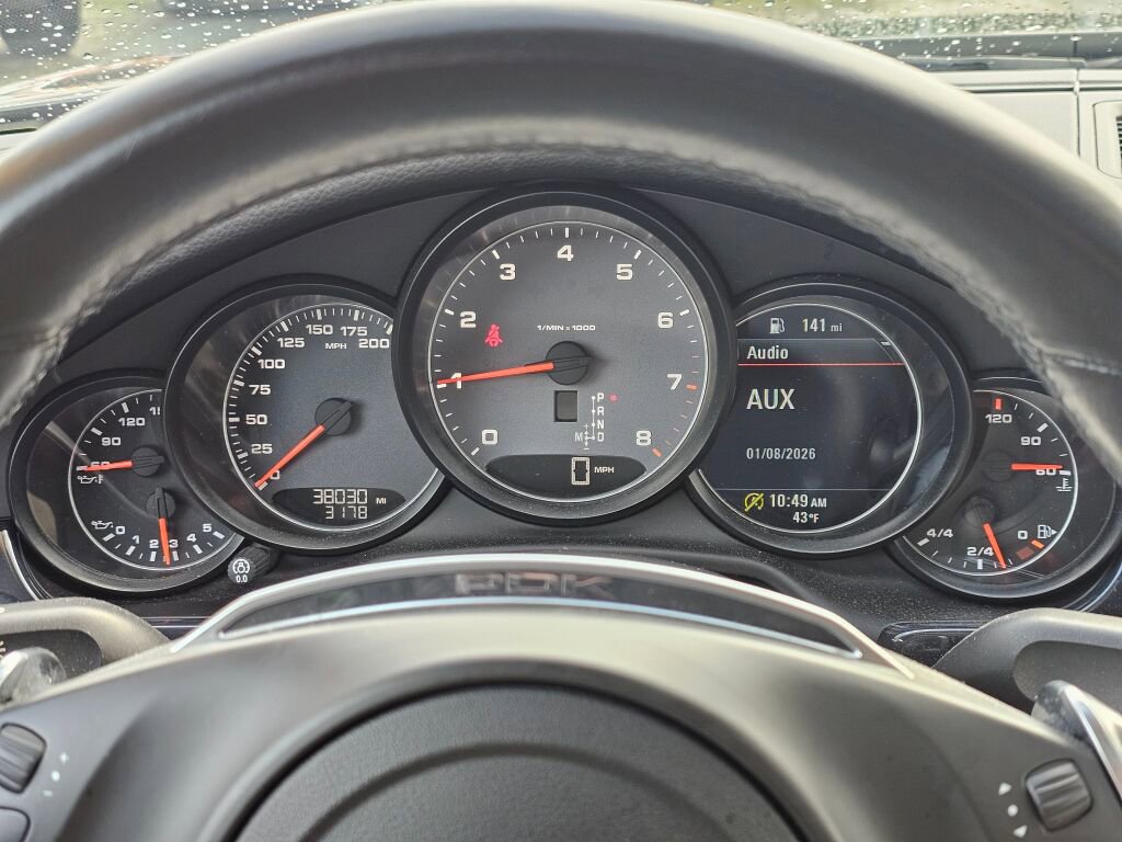 Used 2016 Porsche Panamera 4S image 22