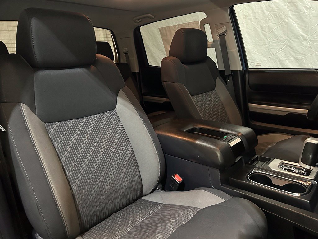 Used 2019 Toyota Tundra SR5 AWD/4WD image 38