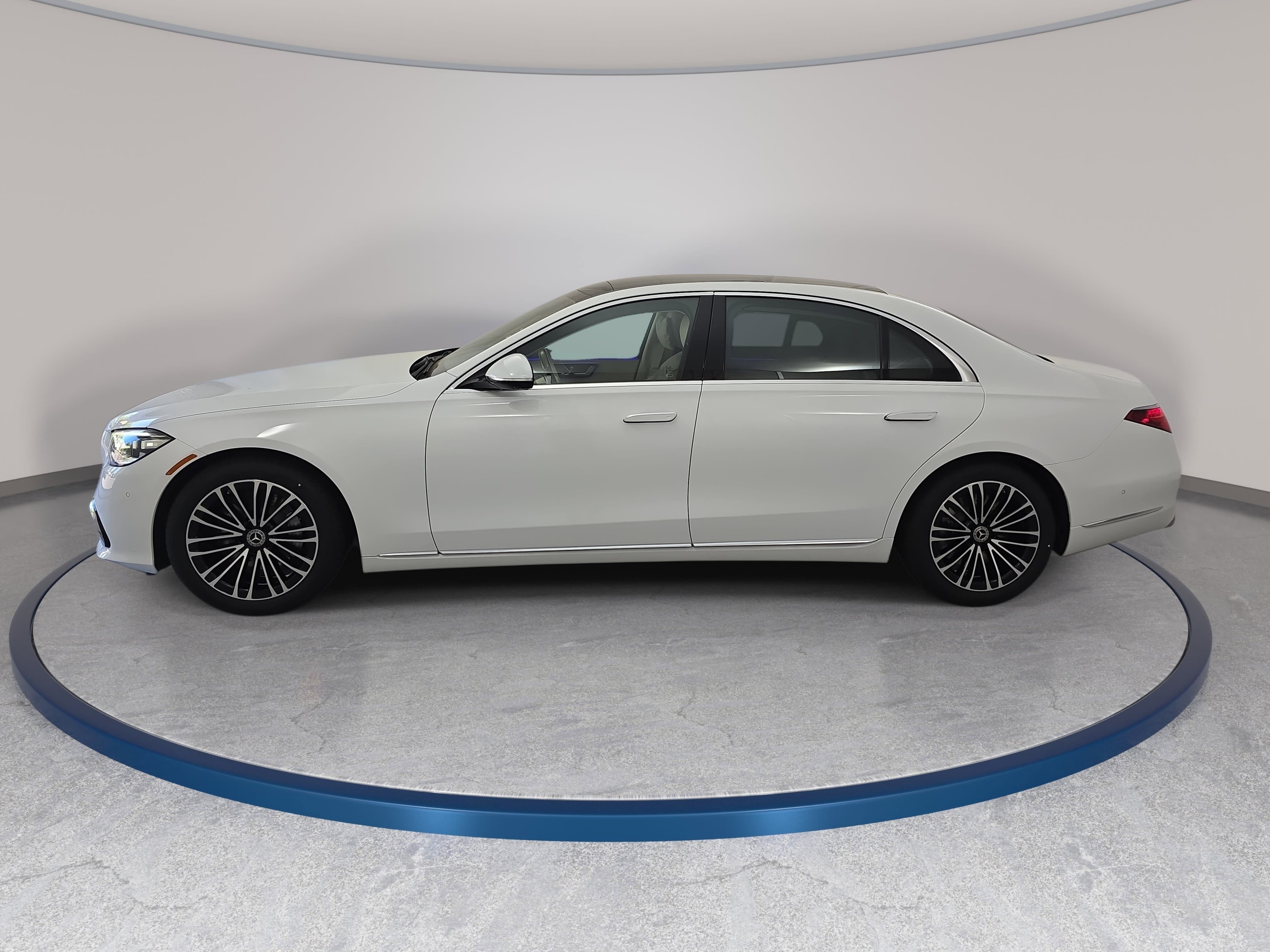 New 2026 Mercedes-Benz S 580 4MATIC Sedan image 8