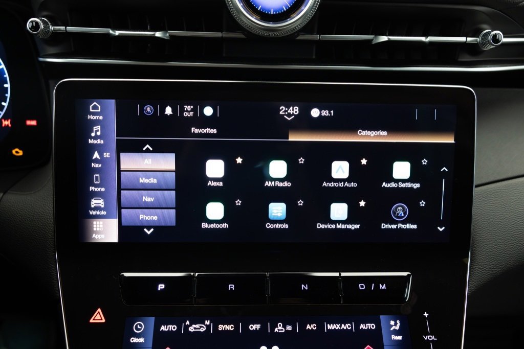 Used 2024 Maserati Grecale GT image 54