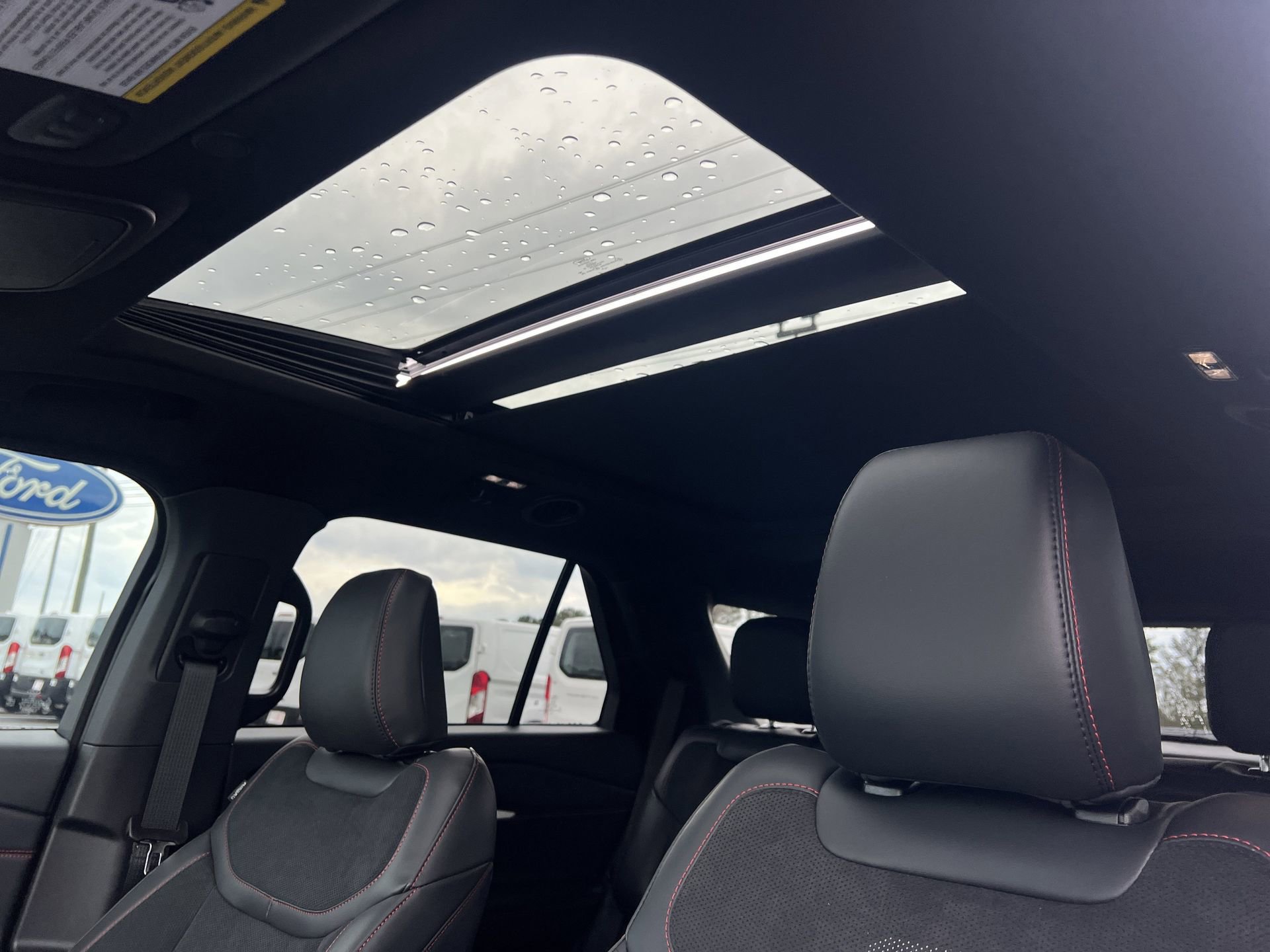 Certified 2025 Ford Explorer ST w/ Sun And Sound Package image 17