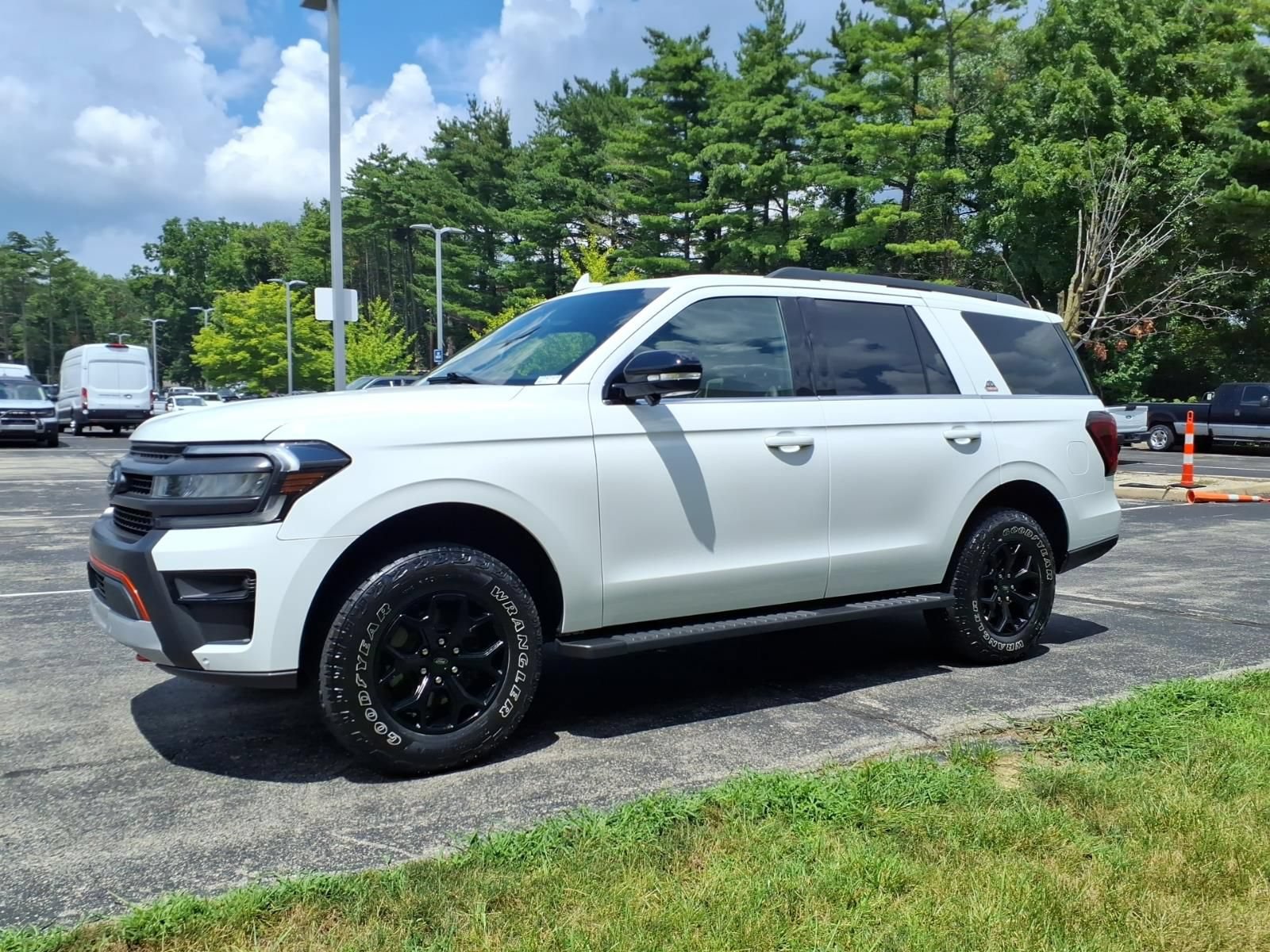Used 2023 Ford Expedition Timberline AWD/4WD image 5