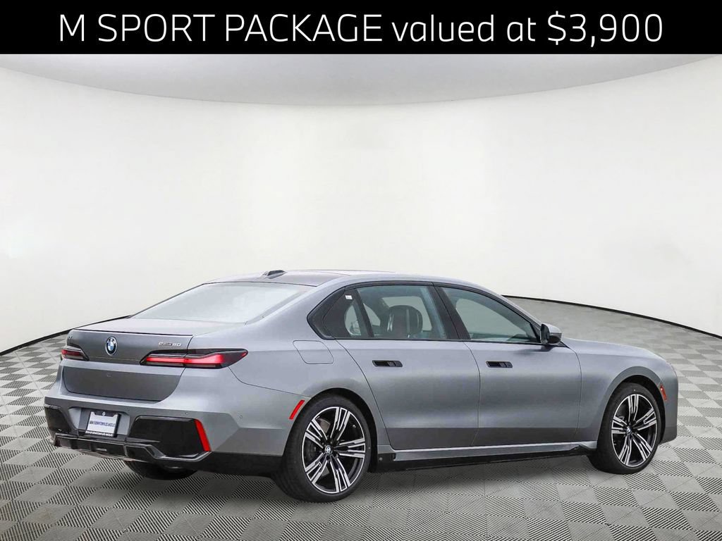 New 2026 BMW i7 eDrive50 w/ Executive Package RWD image 4