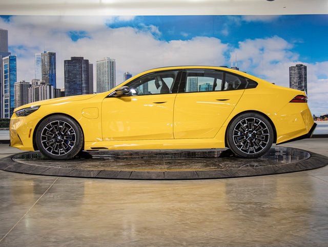New 2026 BMW M5 w/ Carbon Package image 6