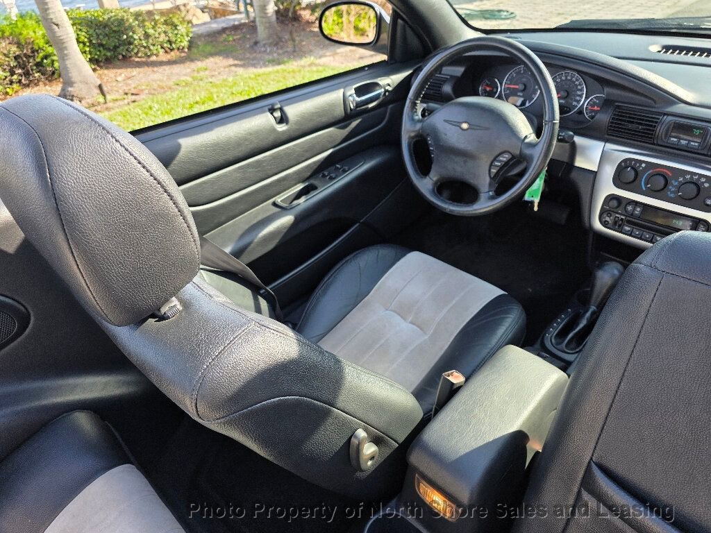 Used 2004 Chrysler Sebring LXi image 9