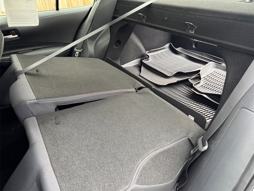 Used 2024 Toyota Corolla SE image 18