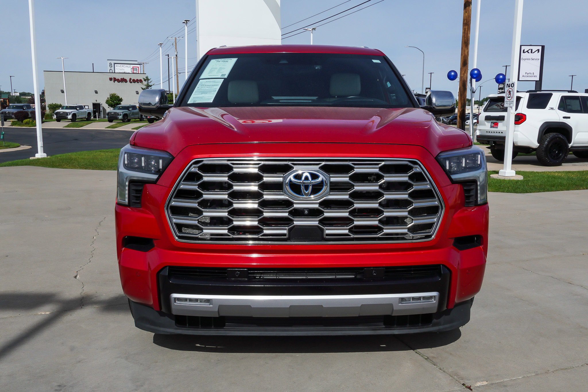 Certified 2023 Toyota Sequoia Capstone AWD/4WD image 3