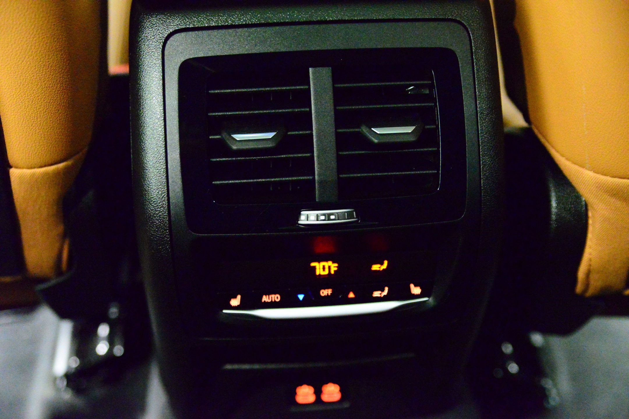 Used 2024 BMW X4 xDrive30i w/ Premium Package image 23