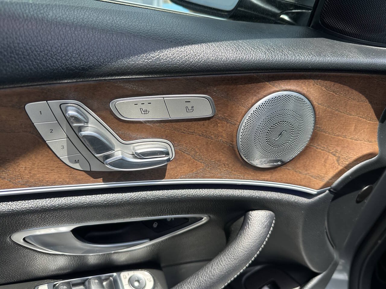 Used 2017 Mercedes-Benz E 300 4MATIC image 15