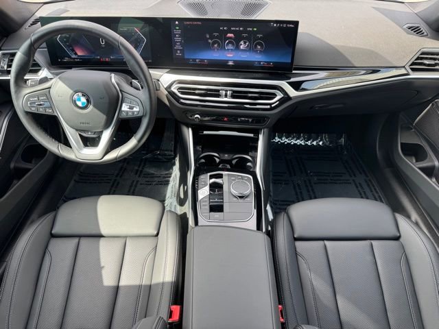 Certified 2023 BMW 330i xDrive Sedan w/ Parking Assistance Package image 20