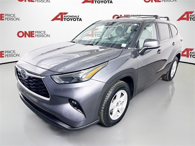 Certified 2023 Toyota Highlander LE video 3