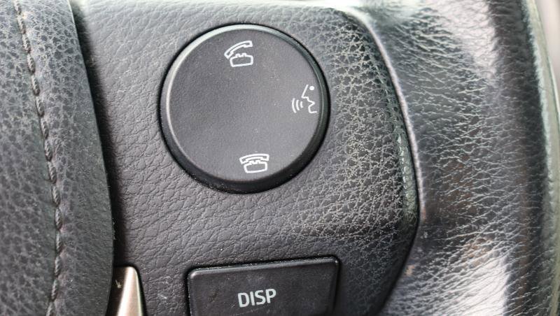 Used 2015 Toyota RAV4 Limited w/ Technology Package image 10