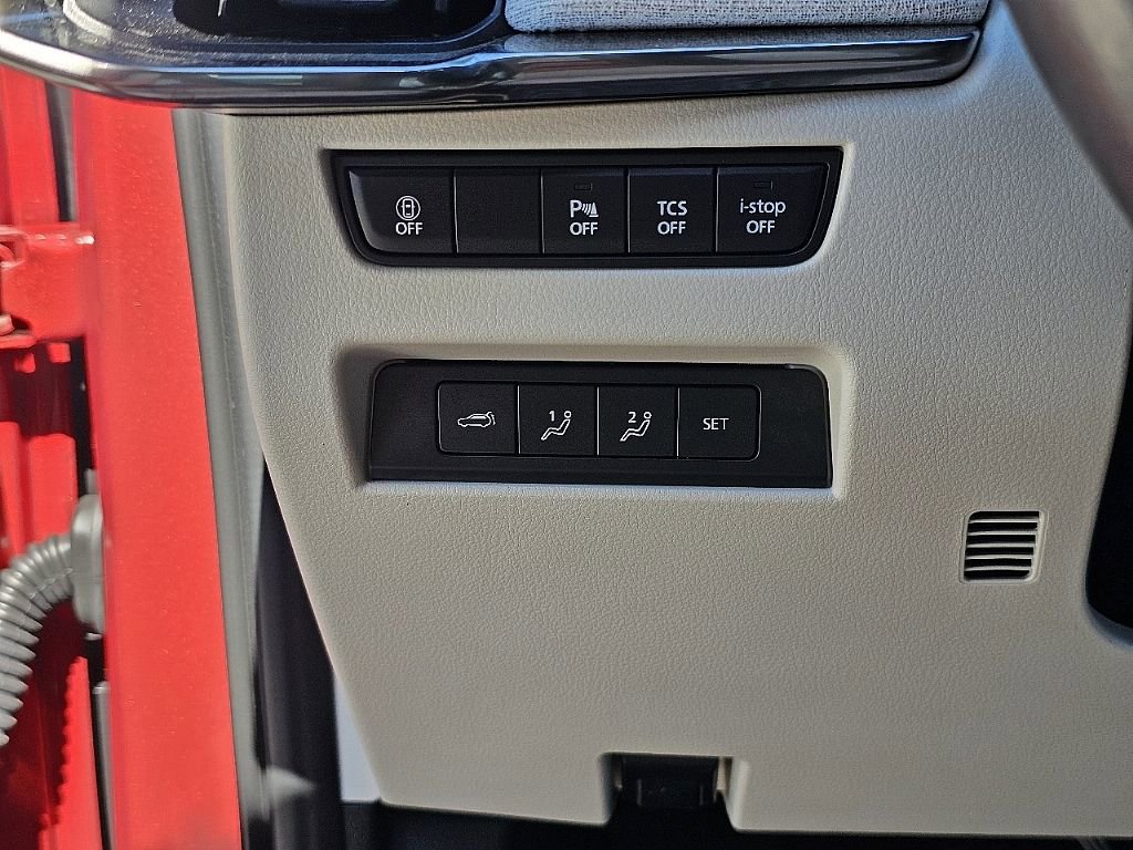 Certified 2025 MAZDA CX-90 3.3 Turbo S w/ Premium Plus image 32