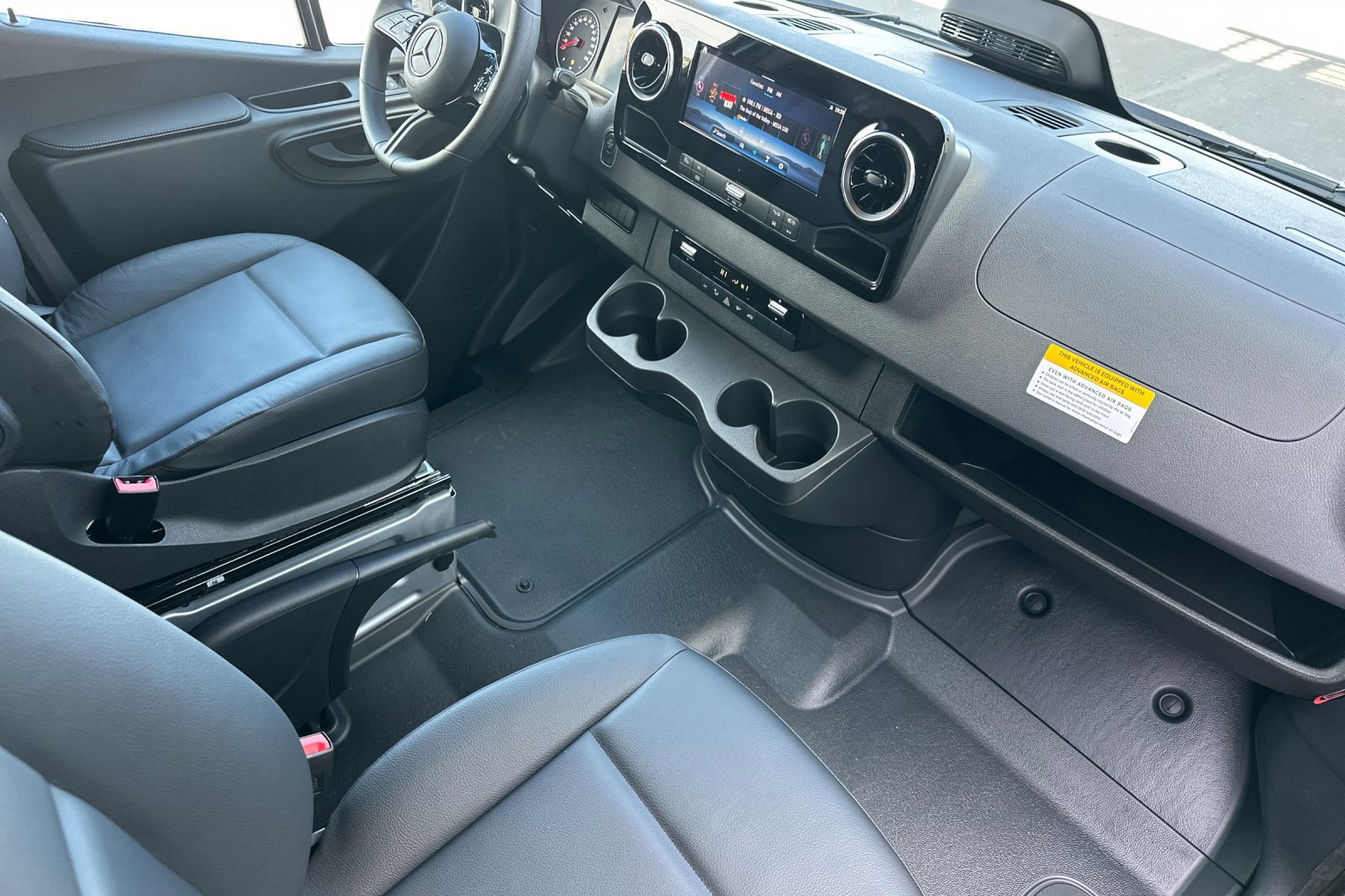 New 2025 Mercedes-Benz Sprinter 2500 image 15