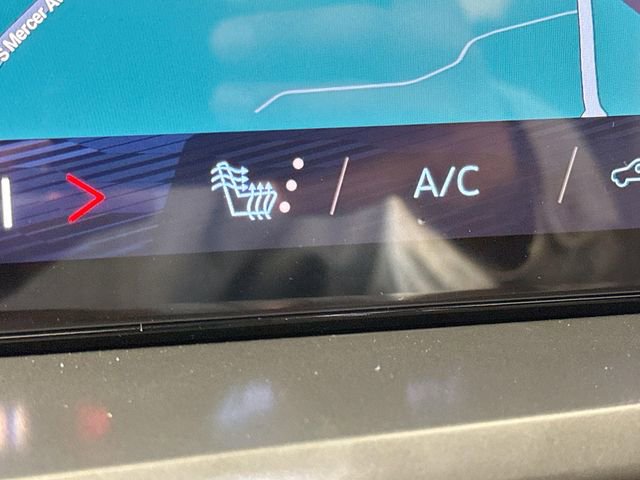 New 2026 Chevrolet Traverse LT w/ Driver Confidence Package image 22