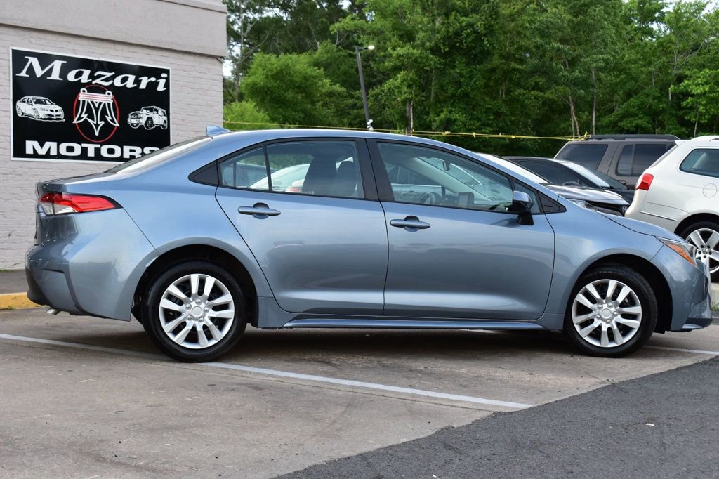 Used 2024 Toyota Corolla LE image 4