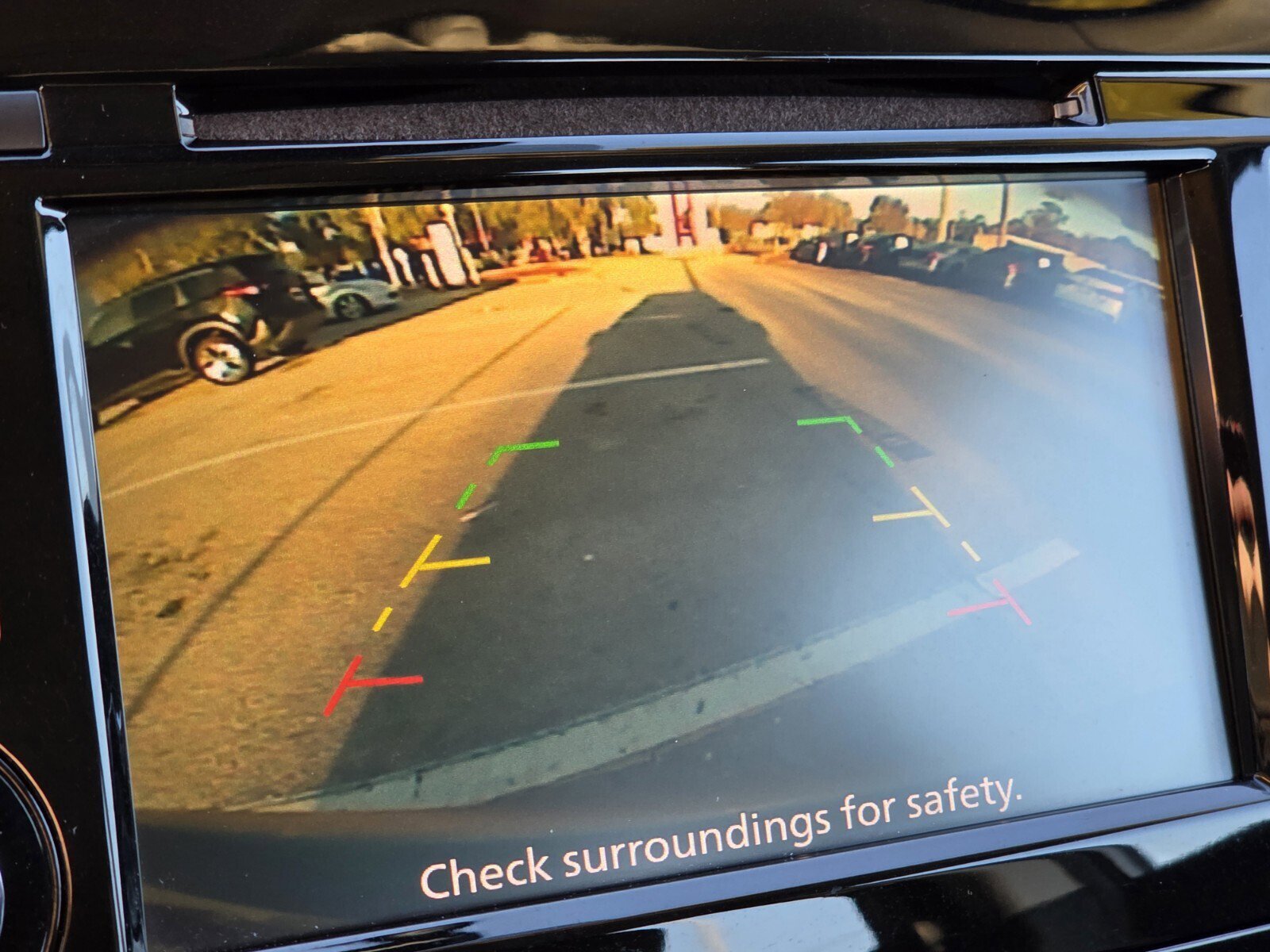 Used 2021 Nissan Rogue Sport S image 24