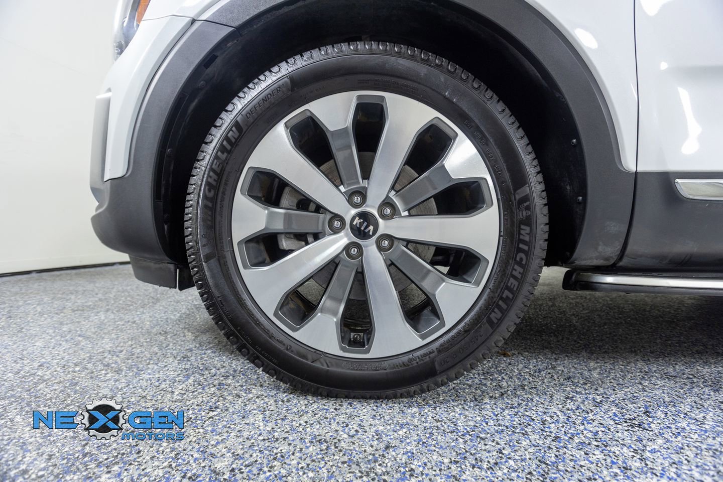 Used 2020 Kia Telluride EX w/ EX Premium Package image 48