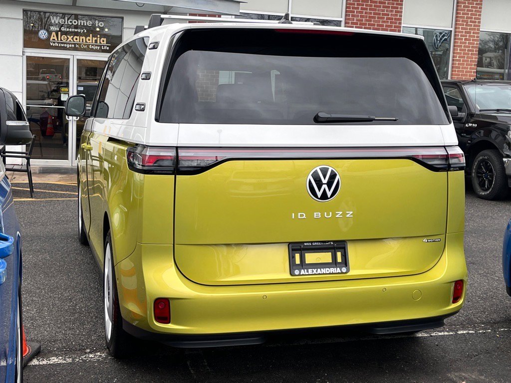 New 2025 Volkswagen ID. Buzz 1st Edition image 4