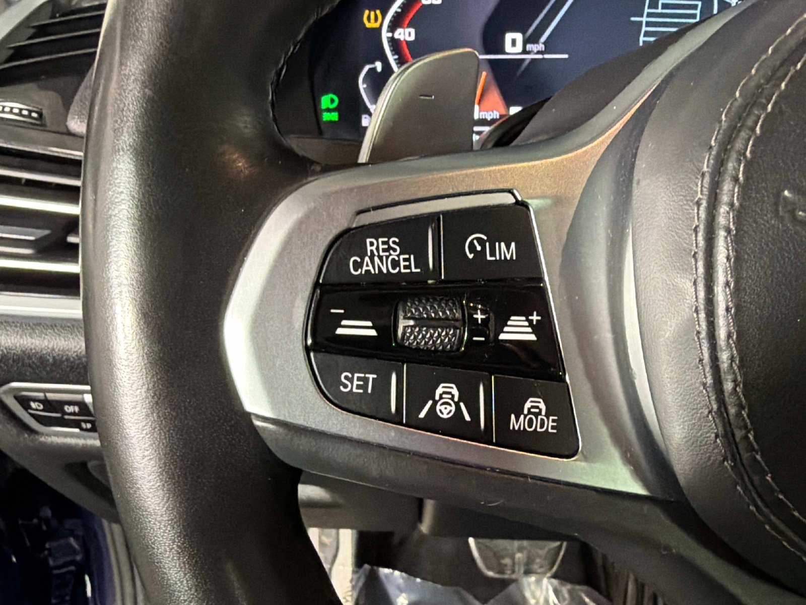 Used 2021 BMW X5 M50i w/ Executive Package image 44