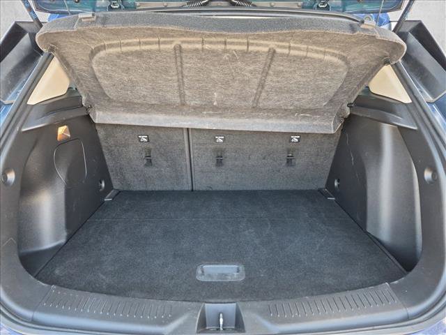 Used 2023 Buick Encore GX Preferred w/ Cold Weather Comfort Package FWD image 6