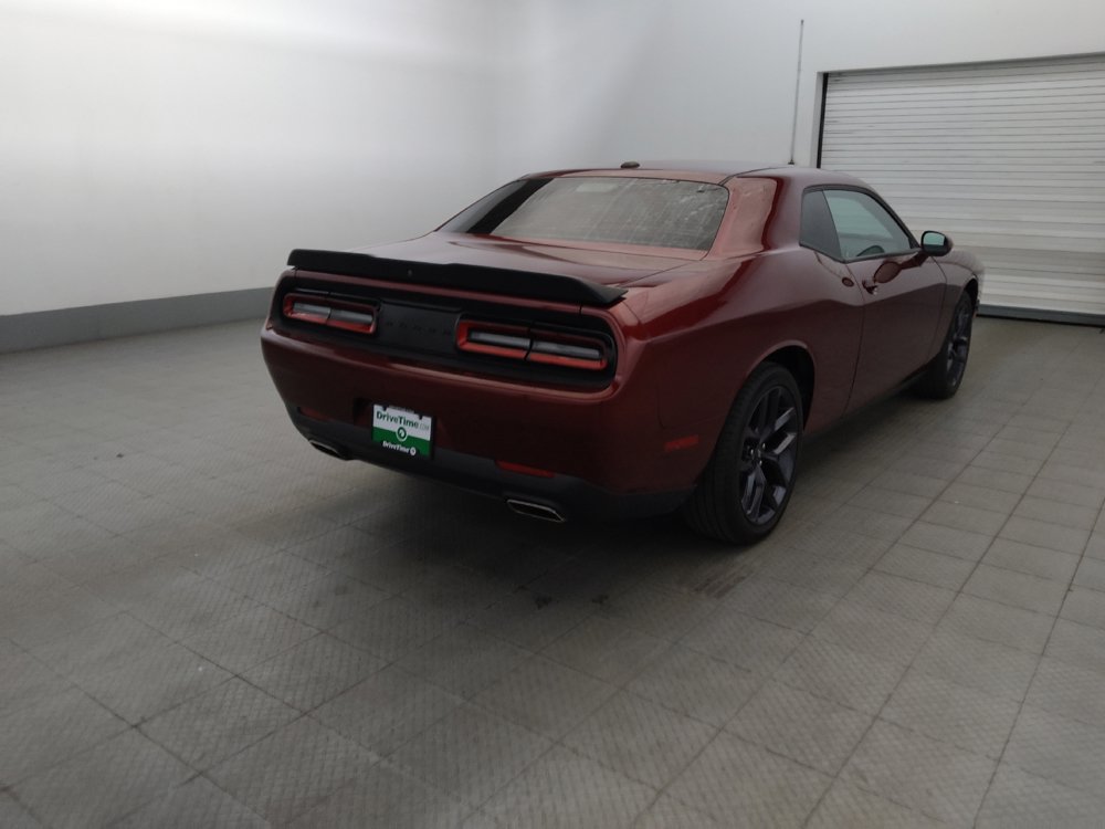 Used 2021 Dodge Challenger SXT w/ Blacktop Package RWD image 9