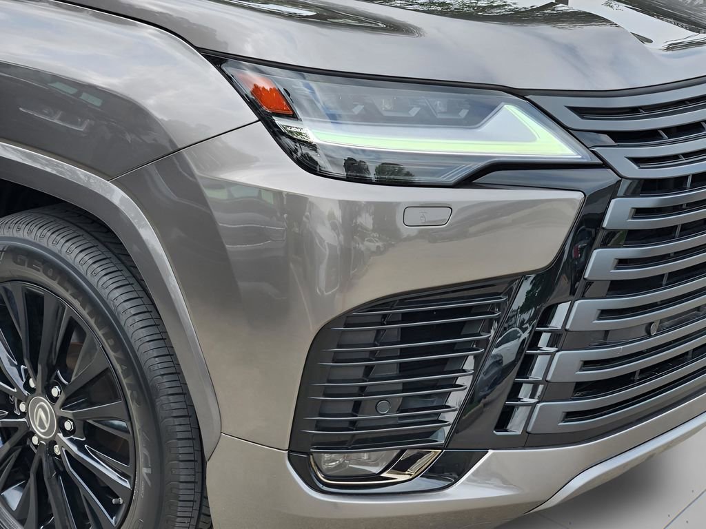 Used 2023 Lexus LX 600 4WD w/ Appearance Package image 39