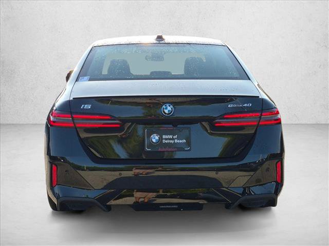 New 2027 BMW i5 eDrive40 w/ M Sport Package RWD image 7