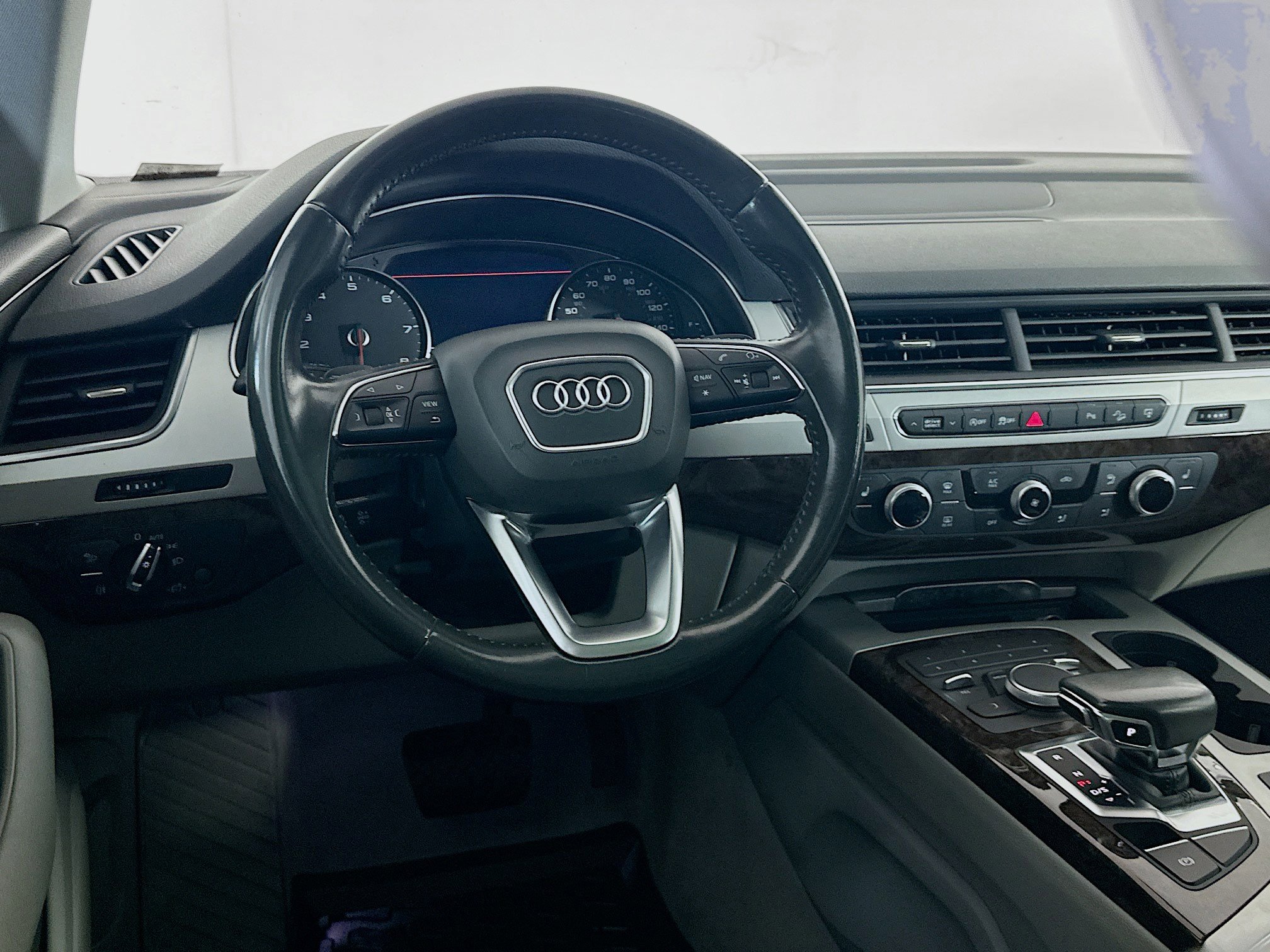 Used 2017 Audi Q7 2.0T Premium AWD/4WD image 17