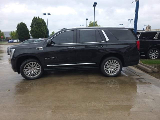 Used 2025 GMC Yukon Denali w/ Denali Reserve Package AWD/4WD image 8
