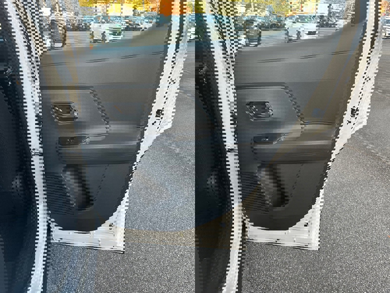 New 2026 Nissan Kicks S image 16