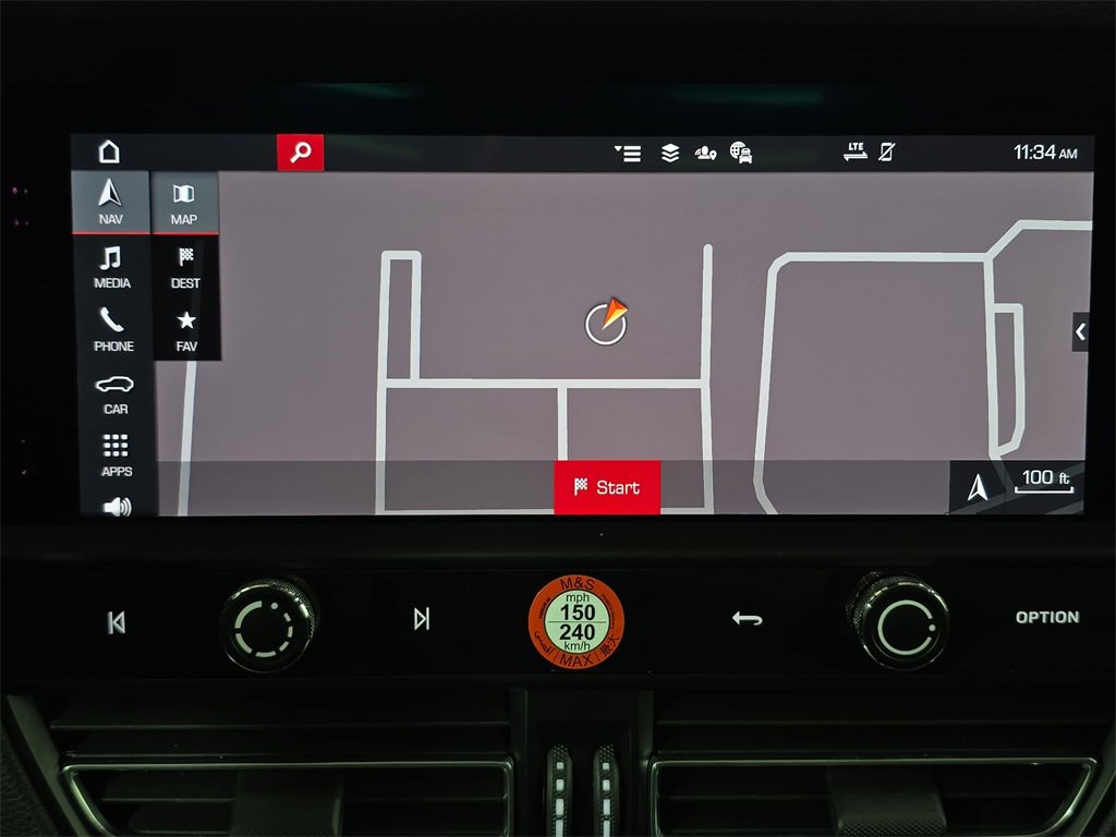 Used 2025 Porsche Macan image 18