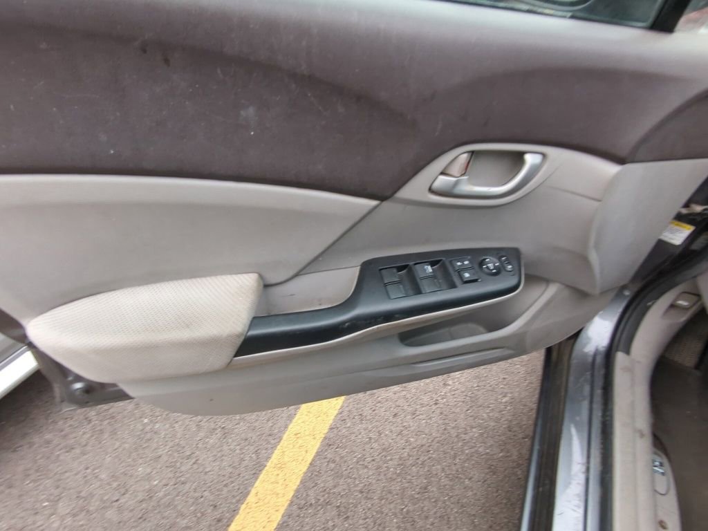 Used 2012 Honda Civic LX image 8